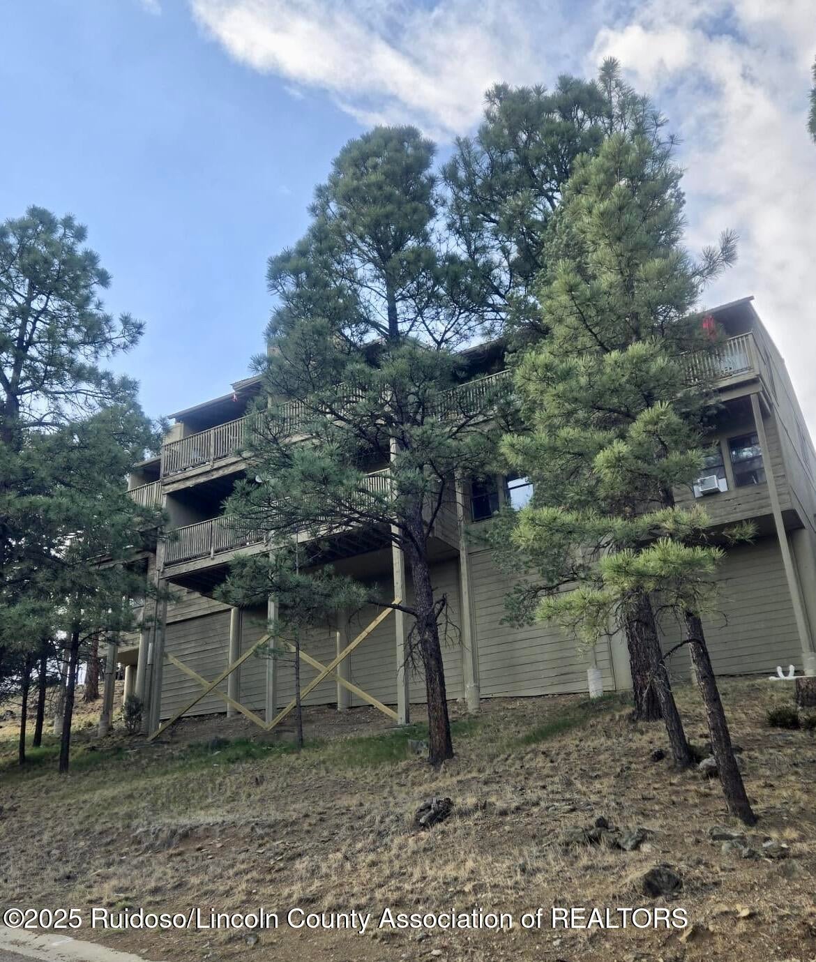 Ruidoso, New Mexico, 88345, United States, ,36 BathroomsBathrooms,Residential,Active,1920237