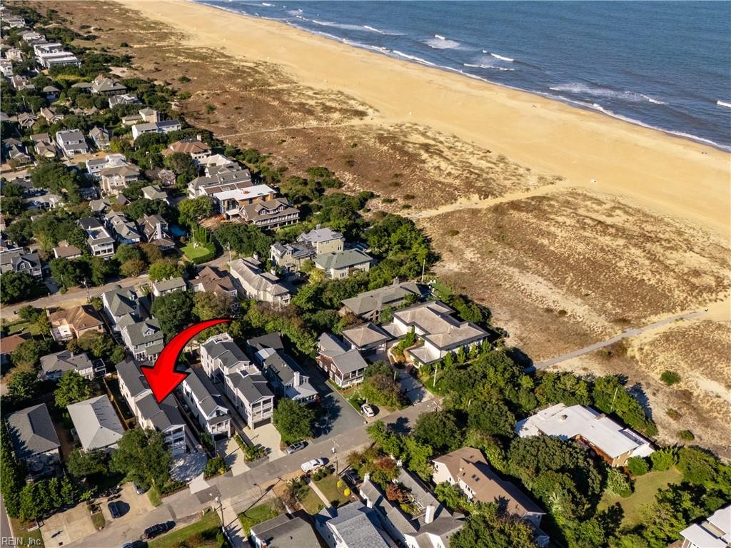 Virginia Beach, Virginia, 23451, United States, 4 Bedrooms Bedrooms, ,4 BathroomsBathrooms,Residential,Active,1961915