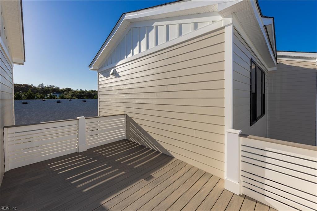 Virginia Beach, Virginia, 23451, United States, 4 Bedrooms Bedrooms, ,4 BathroomsBathrooms,Residential,Active,1961915