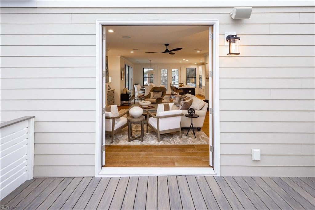 Virginia Beach, Virginia, 23451, United States, 4 Bedrooms Bedrooms, ,4 BathroomsBathrooms,Residential,Active,2001078