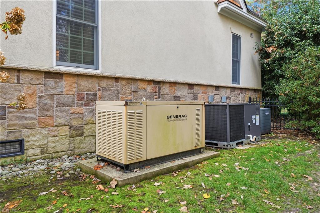 Virginia Beach, Virginia, 23452, United States, 6 Bedrooms Bedrooms, ,5 BathroomsBathrooms,Residential,Active,2001342