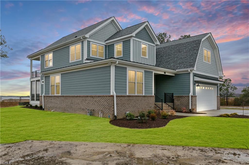 Yorktown, Virginia, 23693, United States, 5 Bedrooms Bedrooms, ,4 BathroomsBathrooms,Residential,Active,1936113