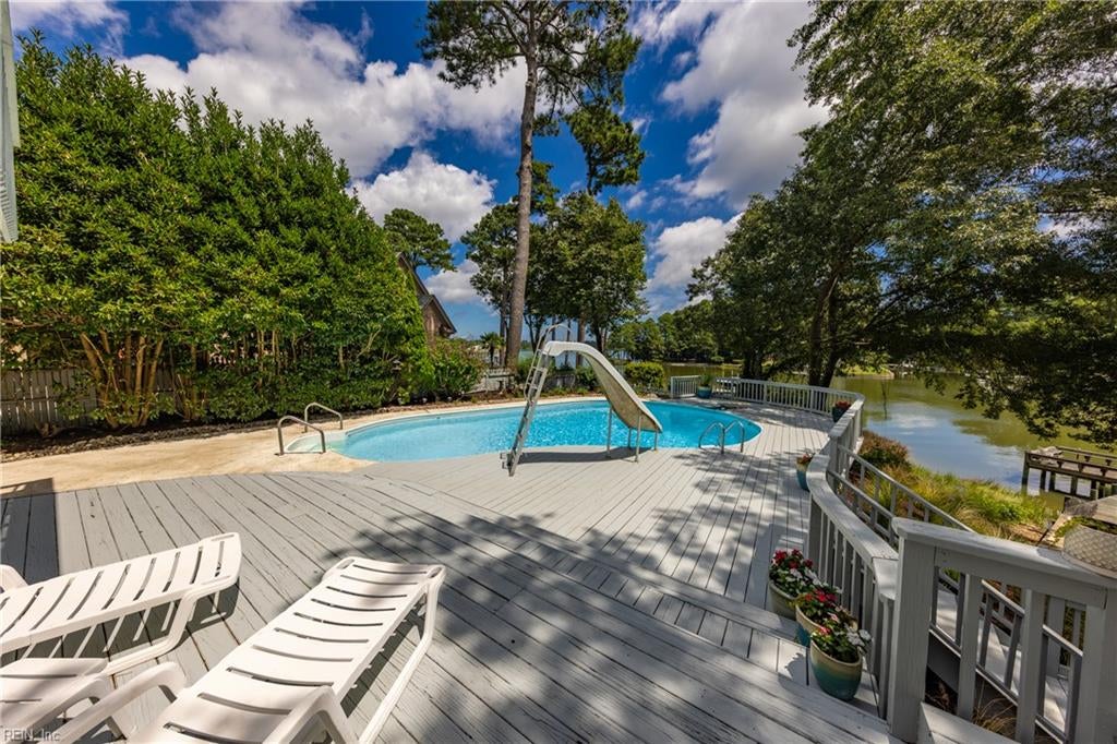 Virginia Beach, Virginia, 23454, United States, 4 Bedrooms Bedrooms, ,4 BathroomsBathrooms,Residential,Active,1914761