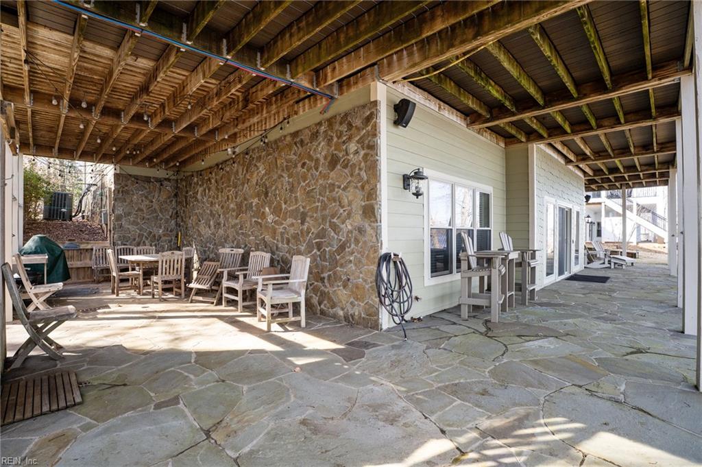 Boydton, Virginia, 23917, United States, 5 Bedrooms Bedrooms, ,5 BathroomsBathrooms,Residential,Active,2025602