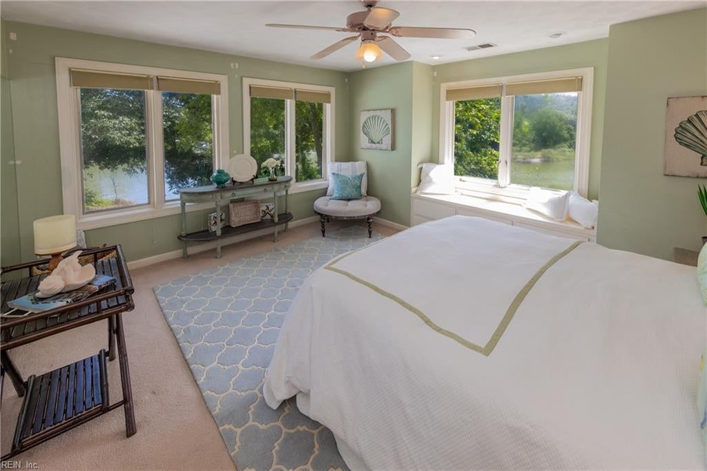 Virginia Beach, Virginia, 23454, United States, 4 Bedrooms Bedrooms, ,4 BathroomsBathrooms,Residential,Active,1914761