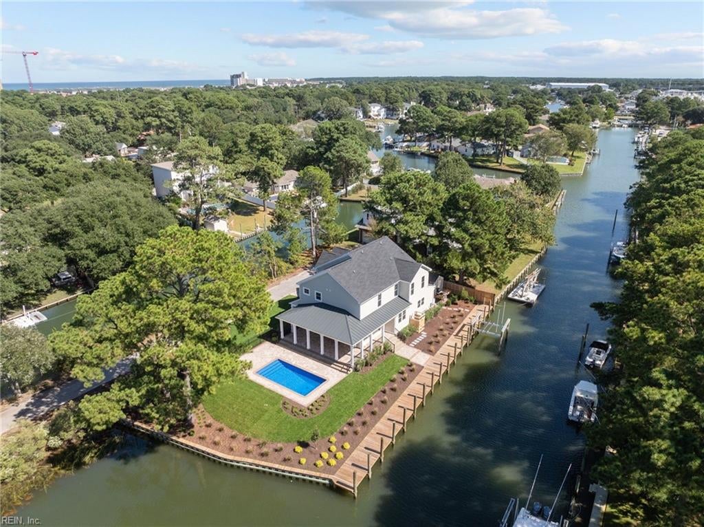 Virginia Beach, Virginia, 23451, United States, 4 Bedrooms Bedrooms, ,4 BathroomsBathrooms,Residential,Active,1904155