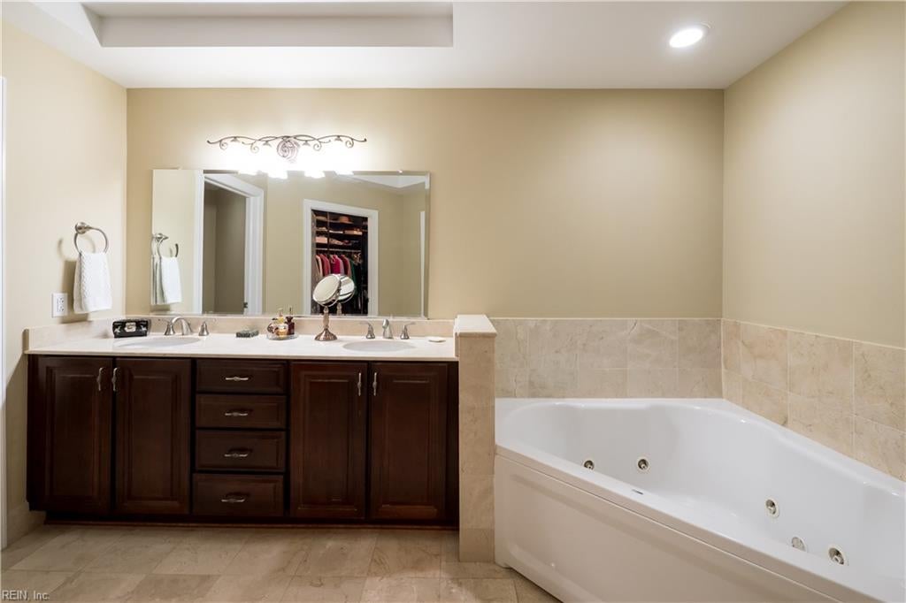 Virginia Beach, Virginia, 23462, United States, 3 Bedrooms Bedrooms, ,3 BathroomsBathrooms,Residential,Active,1965844