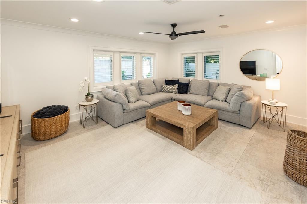 Virginia Beach, Virginia, 23451, United States, 4 Bedrooms Bedrooms, ,4 BathroomsBathrooms,Residential,Active,1929399