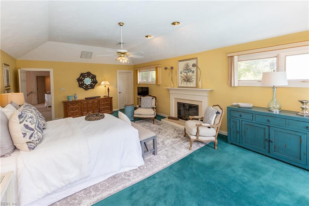 Virginia Beach, Virginia, 23454, United States, 4 Bedrooms Bedrooms, ,4 BathroomsBathrooms,Residential,Active,1914761