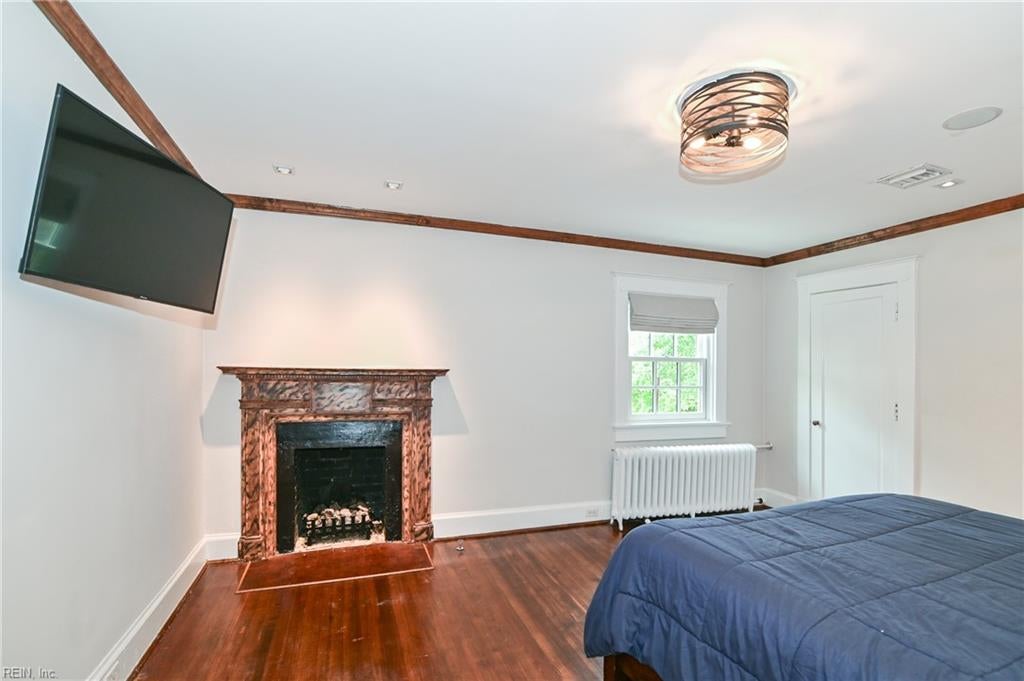 Norfolk, Virginia, 23505, United States, 6 Bedrooms Bedrooms, ,5 BathroomsBathrooms,Residential,Active,2011429