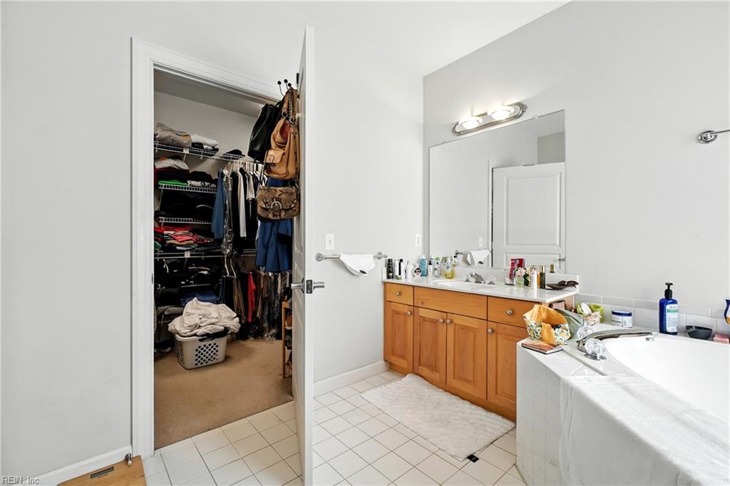 Virginia Beach, Virginia, 23451, United States, 3 Bedrooms Bedrooms, ,3 BathroomsBathrooms,Residential,Active,1945464