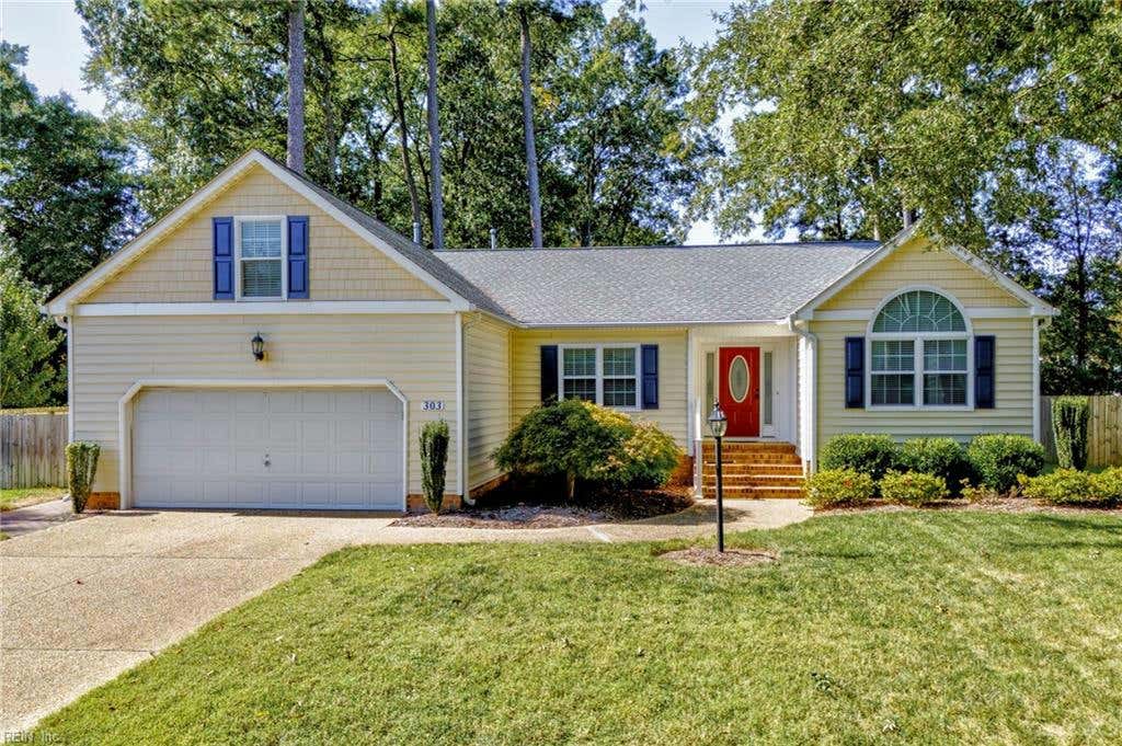 303 TRISTEN DR, YORKTOWN, VA 23693, photo 1 of 36