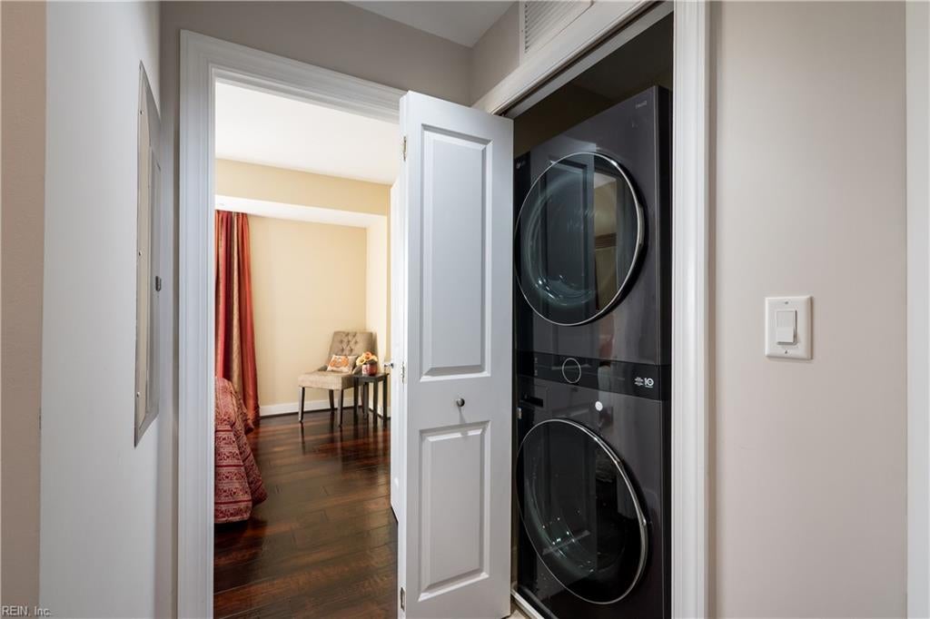 Virginia Beach, Virginia, 23462, United States, 3 Bedrooms Bedrooms, ,3 BathroomsBathrooms,Residential,Active,1965844