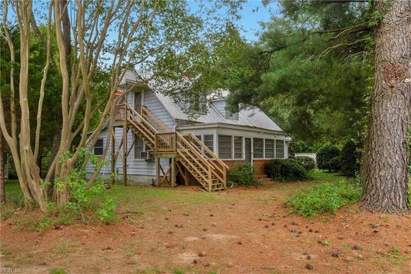 12915 GENERAL PULLER HWY, HARTFIELD, VA 23071, photo 3 of 50