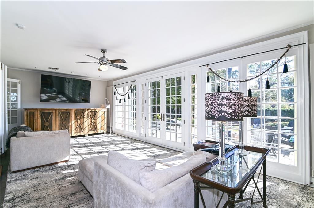 Norfolk, Virginia, 23505, United States, 6 Bedrooms Bedrooms, ,5 BathroomsBathrooms,Residential,Active,2011429