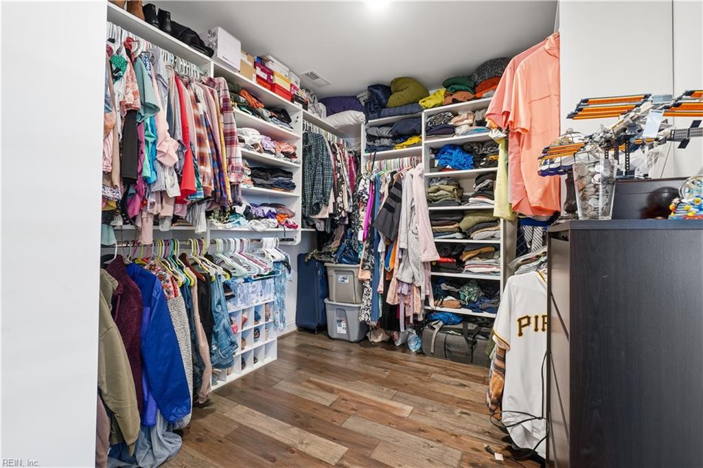 Virginia Beach, Virginia, 23451, United States, 4 Bedrooms Bedrooms, ,4 BathroomsBathrooms,Residential,Active,2008708