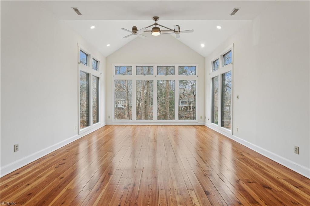 Williamsburg, Virginia, 23185, United States, 5 Bedrooms Bedrooms, ,5 BathroomsBathrooms,Residential,Active,2007960