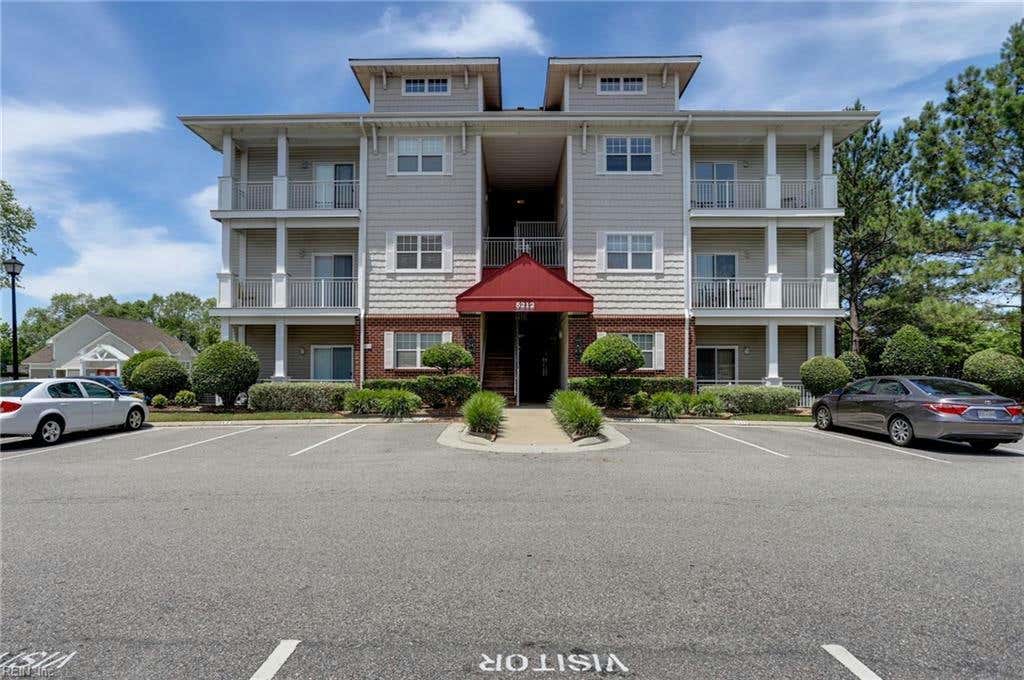 5212 NUTHALL DR UNIT 302, VIRGINIA BEACH, VA 23455, photo 1 of 22