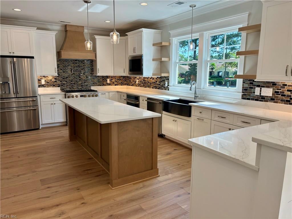 Virginia Beach, Virginia, 23451, United States, 4 Bedrooms Bedrooms, ,4 BathroomsBathrooms,Residential,Active,1904155