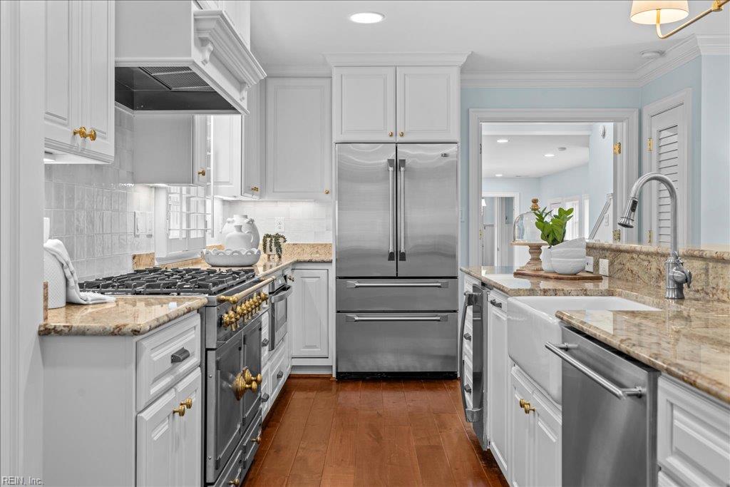 Virginia Beach, Virginia, 23451, United States, 6 Bedrooms Bedrooms, ,7 BathroomsBathrooms,Residential,Active,1986919