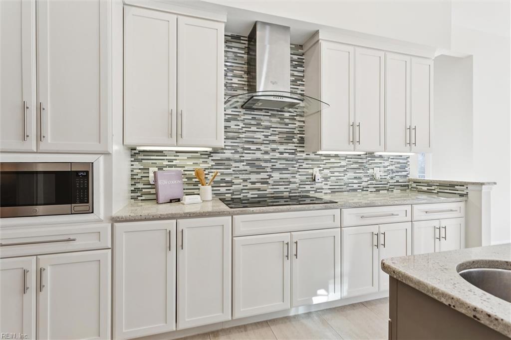 Williamsburg, Virginia, 23185, United States, 5 Bedrooms Bedrooms, ,5 BathroomsBathrooms,Residential,Active,2007960