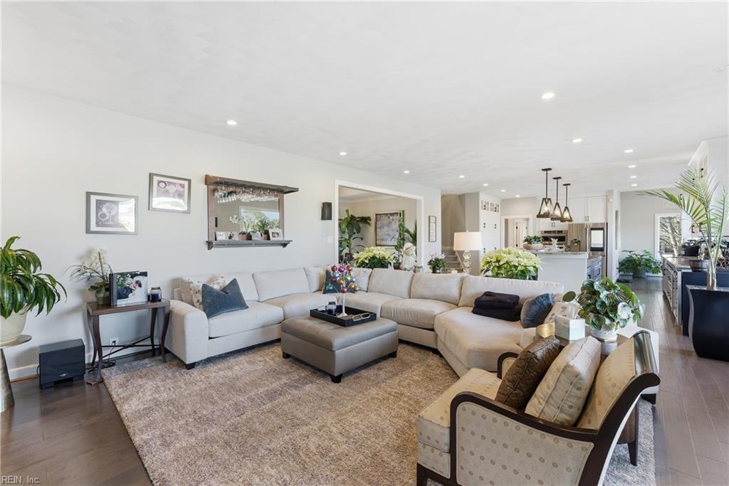 Virginia Beach, Virginia, 23451, United States, 5 Bedrooms Bedrooms, ,4 BathroomsBathrooms,Residential,Active,2006950