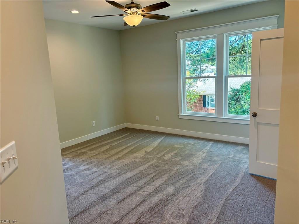 Virginia Beach, Virginia, 23451, United States, 4 Bedrooms Bedrooms, ,4 BathroomsBathrooms,Residential,Active,1904155
