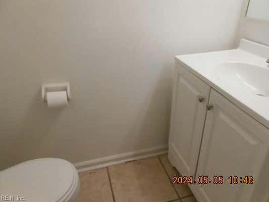 304 CIRCUIT LN UNIT C, NEWPORT NEWS, VA 23608, photo 3 of 10