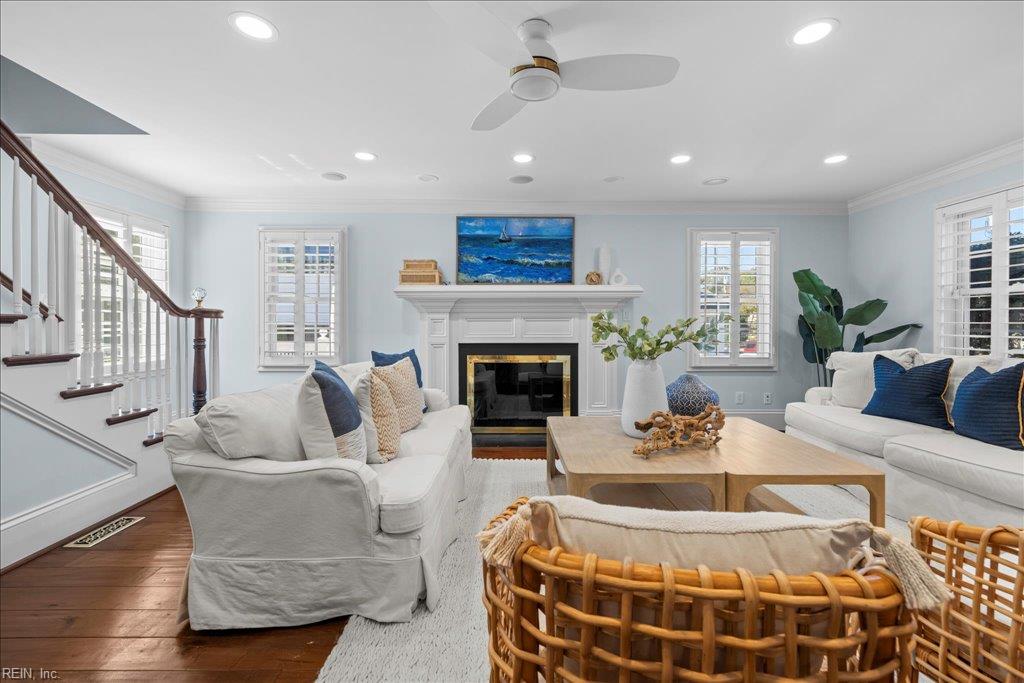 Virginia Beach, Virginia, 23451, United States, 6 Bedrooms Bedrooms, ,7 BathroomsBathrooms,Residential,Active,1986919