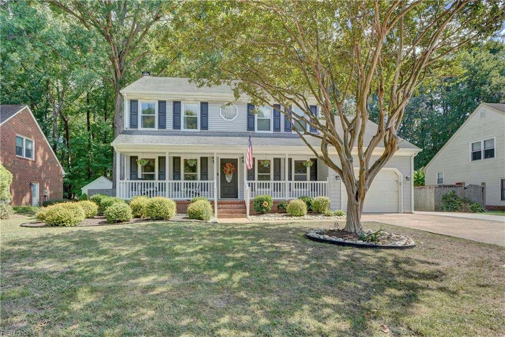 1215 FAIRWAY DR, CHESAPEAKE, VA 23320, photo 1 of 50