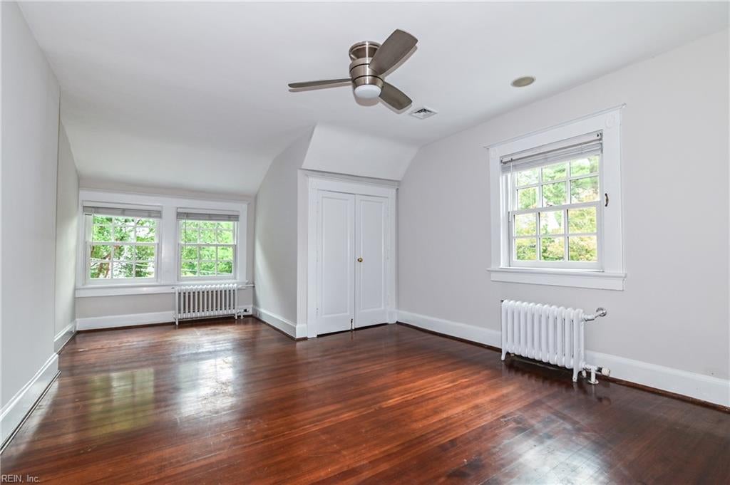 Norfolk, Virginia, 23505, United States, 6 Bedrooms Bedrooms, ,5 BathroomsBathrooms,Residential,Active,1945524