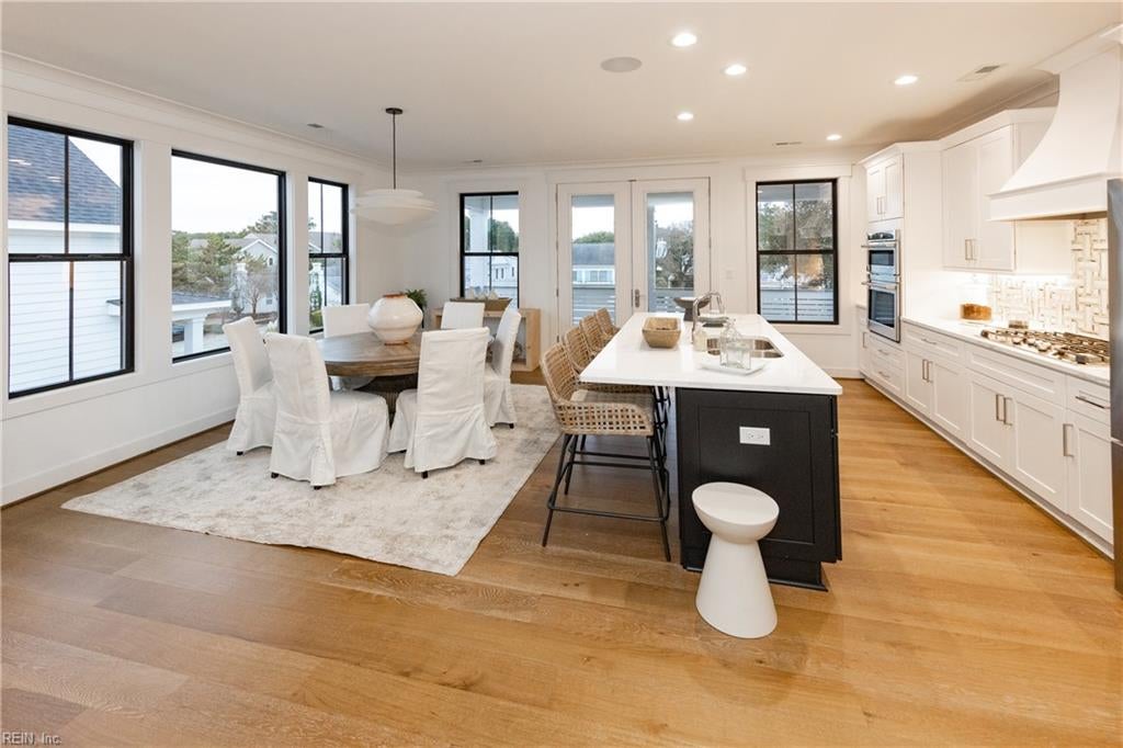 Virginia Beach, Virginia, 23451, United States, 4 Bedrooms Bedrooms, ,4 BathroomsBathrooms,Residential,Active,2001078