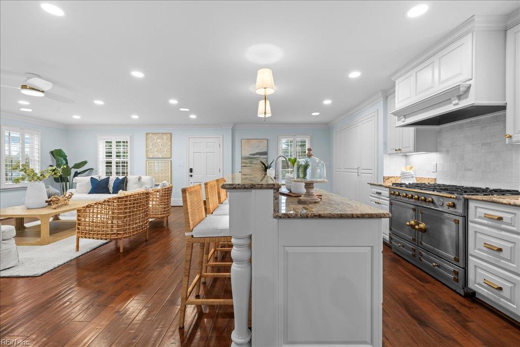 Virginia Beach, Virginia, 23451, United States, 6 Bedrooms Bedrooms, ,7 BathroomsBathrooms,Residential,Active,1986919