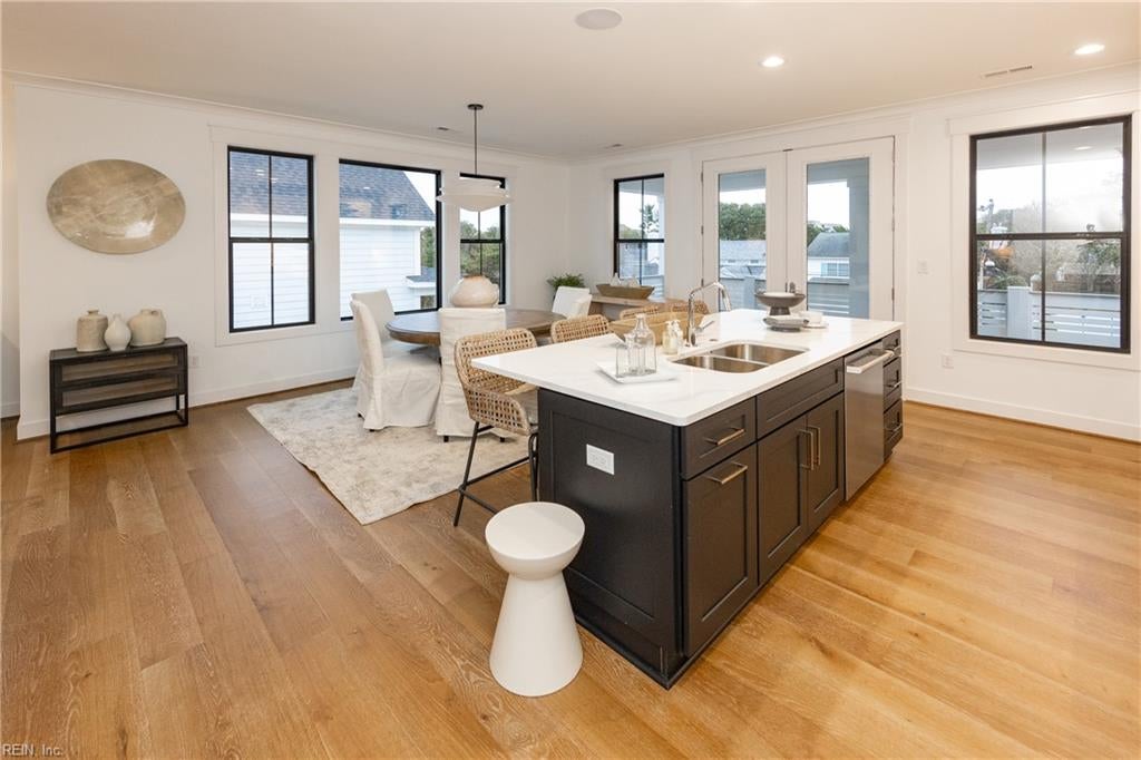 Virginia Beach, Virginia, 23451, United States, 4 Bedrooms Bedrooms, ,4 BathroomsBathrooms,Residential,Active,2001078