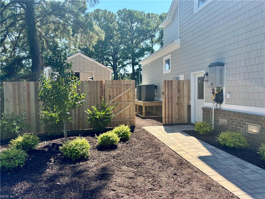 Virginia Beach, Virginia, 23451, United States, 4 Bedrooms Bedrooms, ,4 BathroomsBathrooms,Residential,Active,1904155