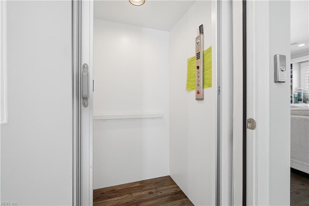 Virginia Beach, Virginia, 23451, United States, 4 Bedrooms Bedrooms, ,4 BathroomsBathrooms,Residential,Active,2008708