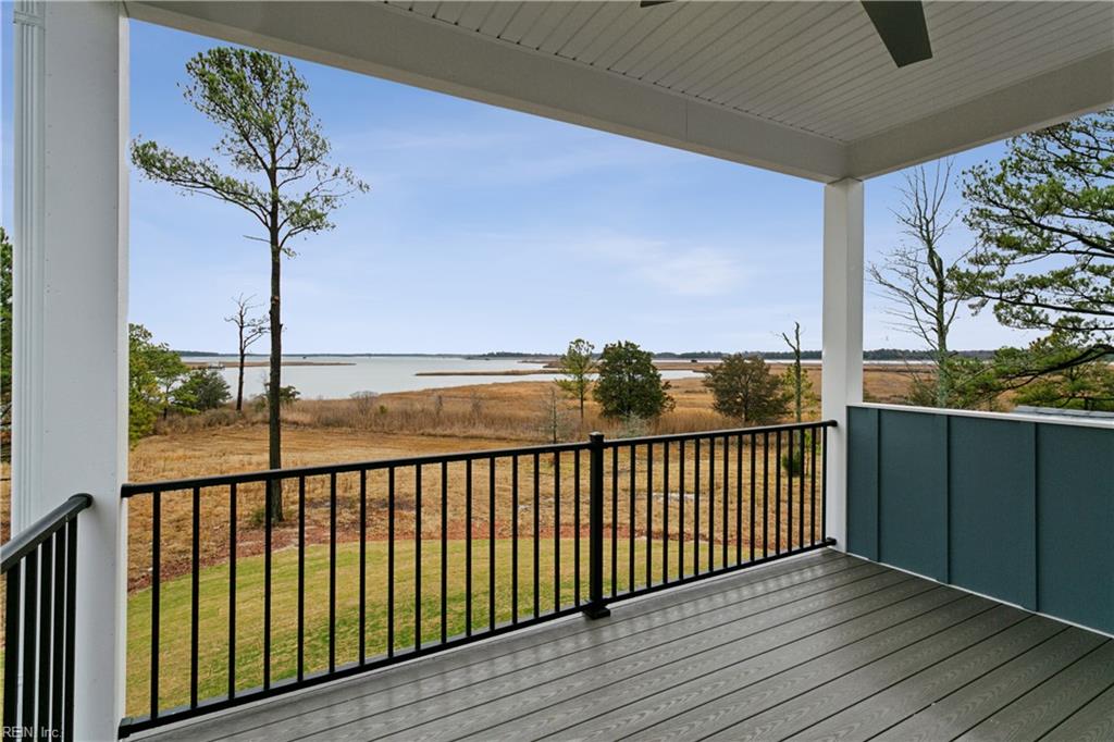 Yorktown, Virginia, 23693, United States, 5 Bedrooms Bedrooms, ,4 BathroomsBathrooms,Residential,Active,1936113