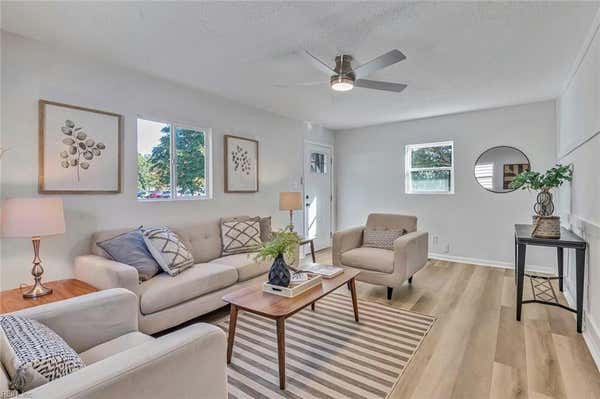 633 HEMLOCK AVE, HAMPTON, VA 23661 - Image 1