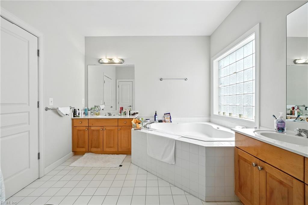 Virginia Beach, Virginia, 23451, United States, 3 Bedrooms Bedrooms, ,3 BathroomsBathrooms,Residential,Active,1945464