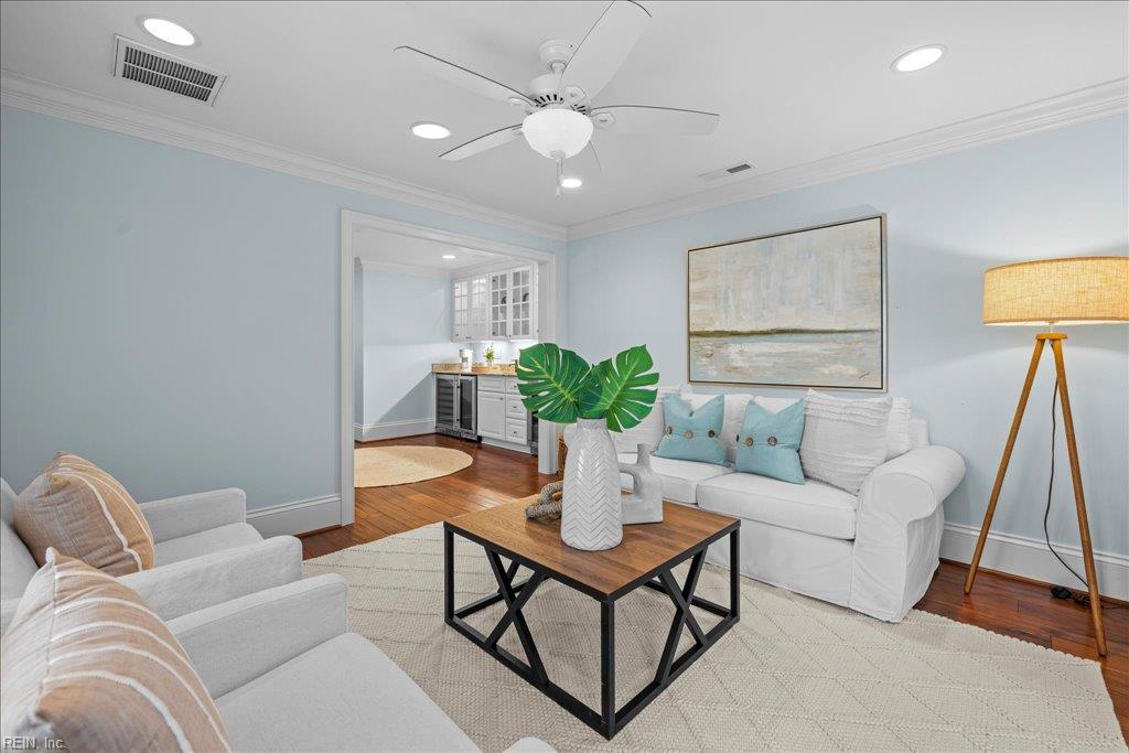 Virginia Beach, Virginia, 23451, United States, 6 Bedrooms Bedrooms, ,7 BathroomsBathrooms,Residential,Active,1986919