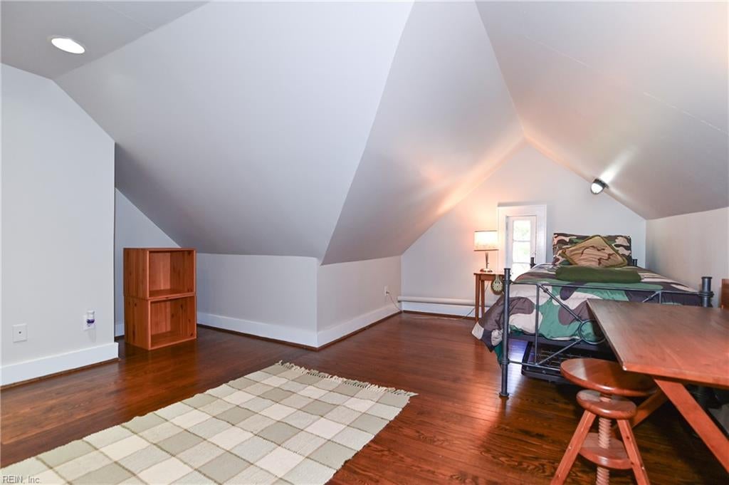 Norfolk, Virginia, 23505, United States, 6 Bedrooms Bedrooms, ,5 BathroomsBathrooms,Residential,Active,2011429