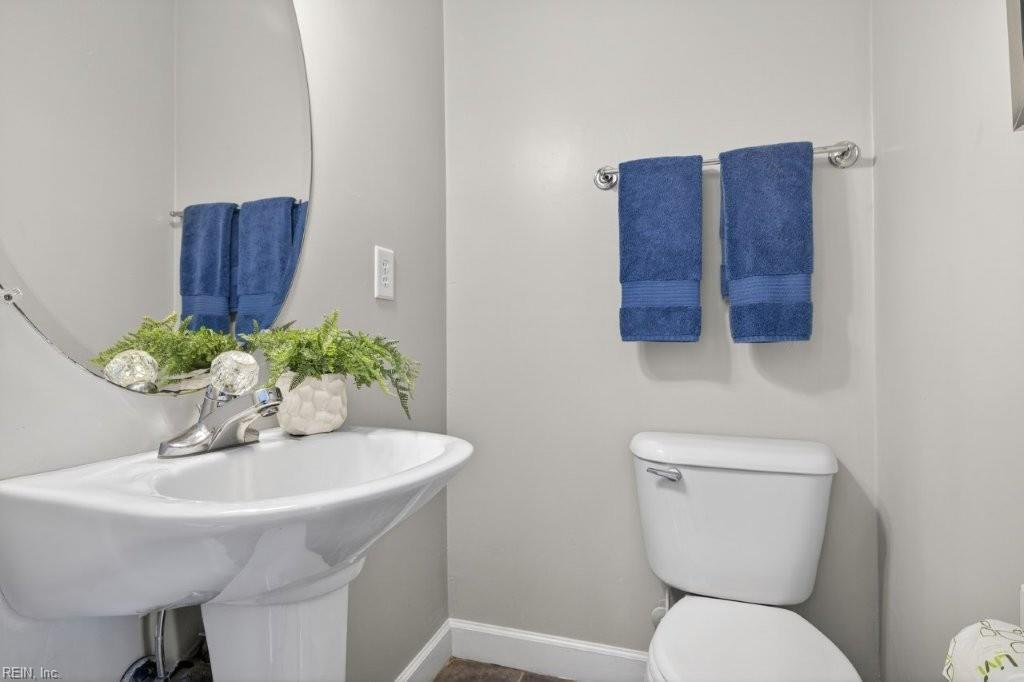 Virginia Beach, Virginia, 23456, United States, 8 Bedrooms Bedrooms, ,7 BathroomsBathrooms,Residential,Active,1992249