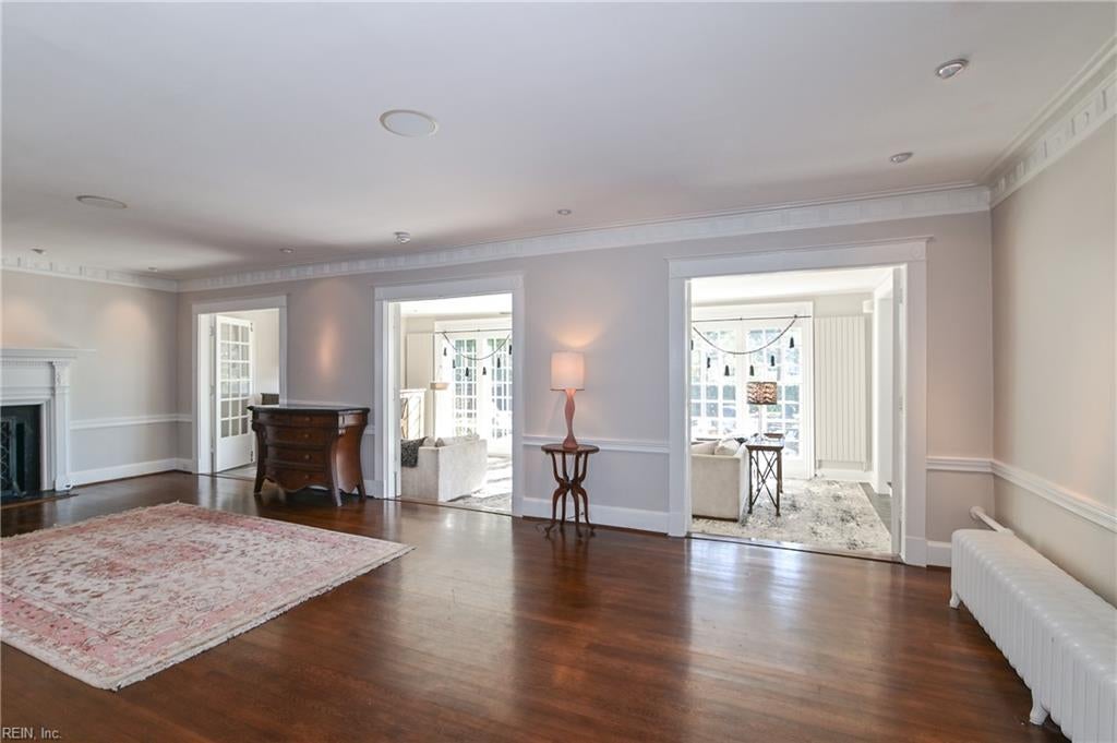 Norfolk, Virginia, 23505, United States, 6 Bedrooms Bedrooms, ,5 BathroomsBathrooms,Residential,Active,1945524