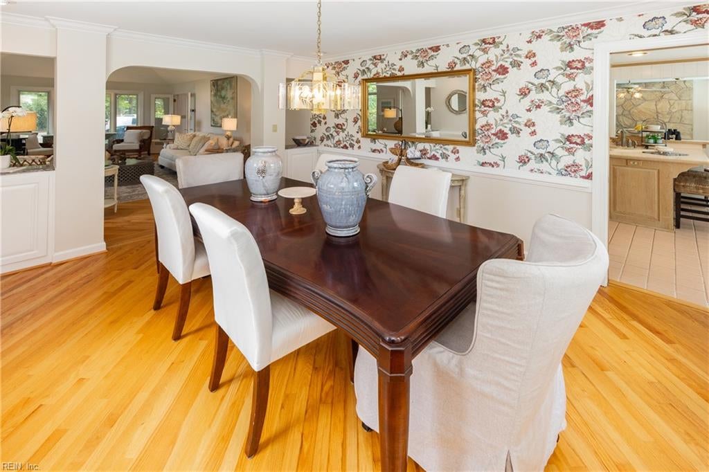 Virginia Beach, Virginia, 23454, United States, 4 Bedrooms Bedrooms, ,4 BathroomsBathrooms,Residential,Active,1914761