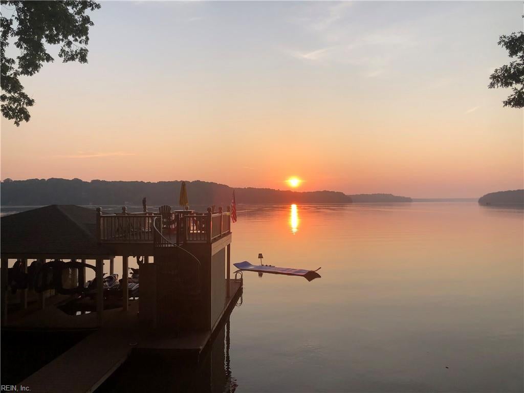 Boydton, Virginia, 23917, United States, 5 Bedrooms Bedrooms, ,5 BathroomsBathrooms,Residential,Active,2025602