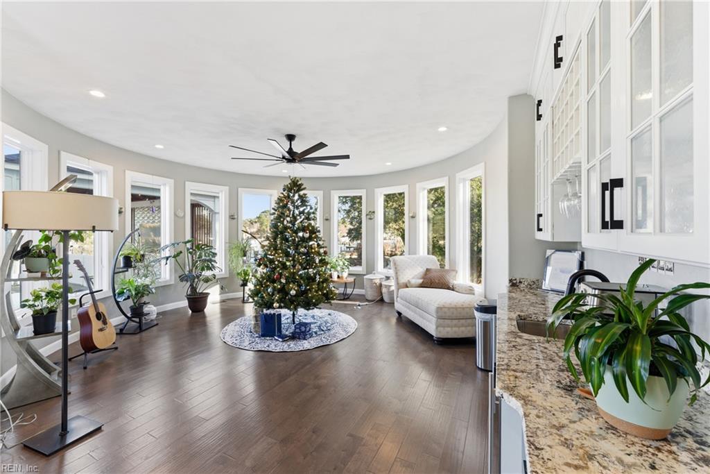 Virginia Beach, Virginia, 23451, United States, 5 Bedrooms Bedrooms, ,4 BathroomsBathrooms,Residential,Active,2006950