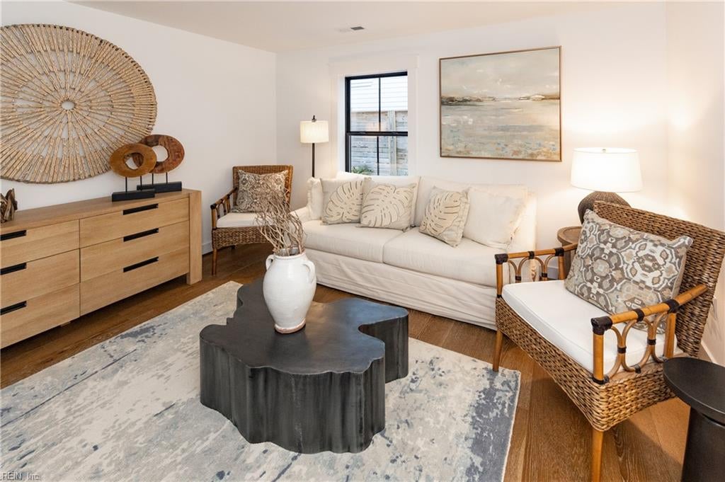 Virginia Beach, Virginia, 23451, United States, 4 Bedrooms Bedrooms, ,4 BathroomsBathrooms,Residential,Active,2001078