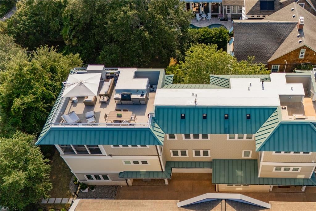 Virginia Beach, Virginia, 23451, United States, 4 Bedrooms Bedrooms, ,4 BathroomsBathrooms,Residential,Active,1929399