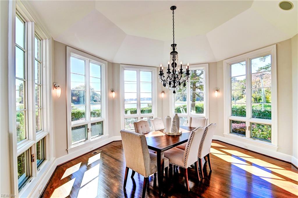 Norfolk, Virginia, 23505, United States, 6 Bedrooms Bedrooms, ,5 BathroomsBathrooms,Residential,Active,2011429