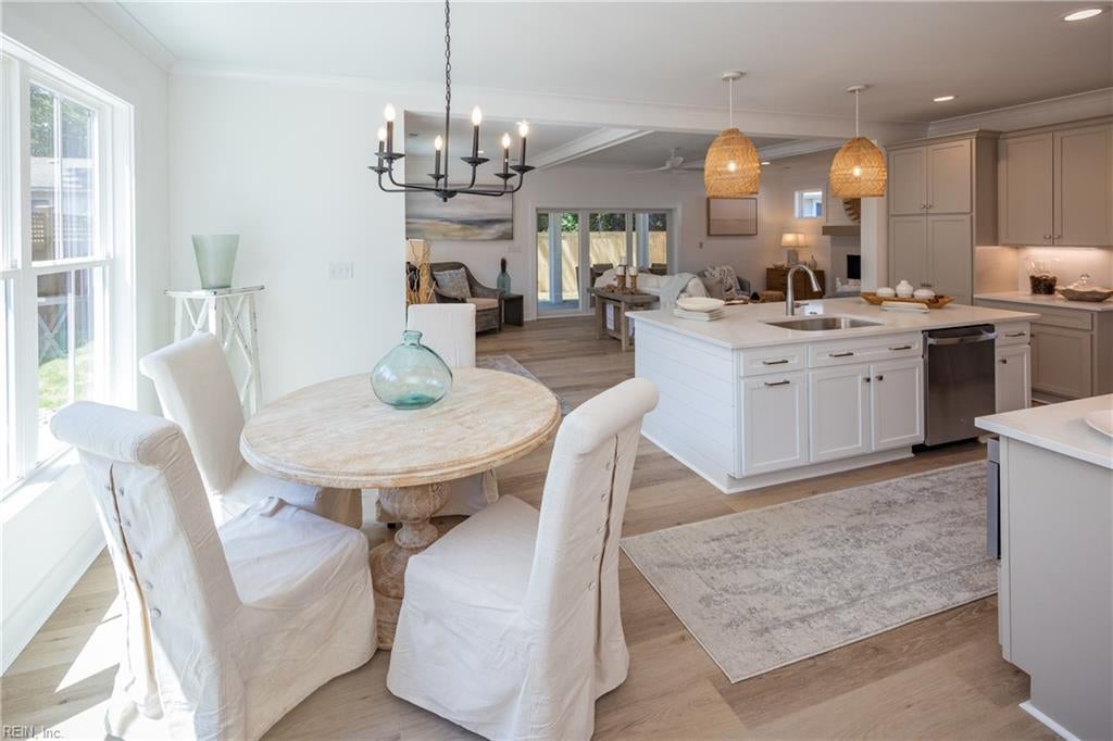 Virginia Beach, Virginia, 23451, United States, 5 Bedrooms Bedrooms, ,4 BathroomsBathrooms,Residential,Active,2006795